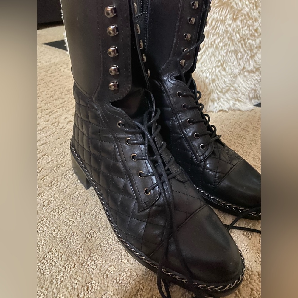 Vince Camuto Joanie Quilted Leather Chain Detail Combat Boots